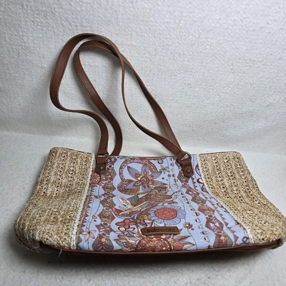 NWOT Sakroots Owl Meadow Medium Shoulder BagTote Straw Canvas Charm And Wallet